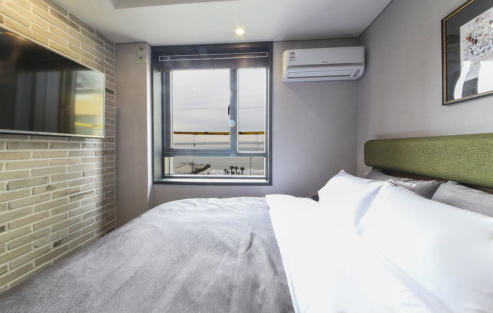 בוסאן Brown Dot Hotel Gwangan Beach מראה חיצוני תמונה